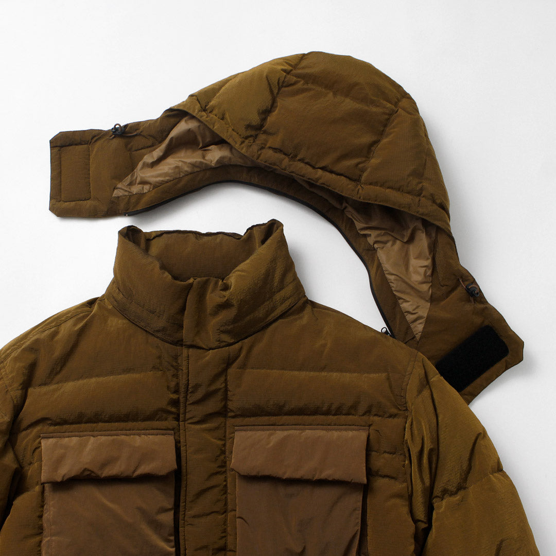 WHITE MOUNTAINEERING / TAION 콜라보레이션 립스톱 다운 재킷