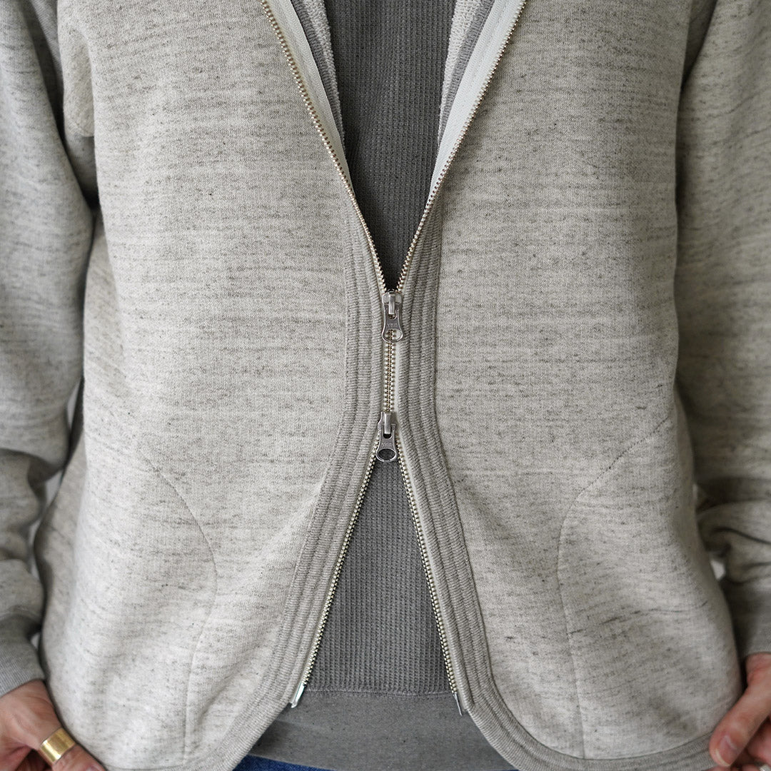 UNDYED / Cardigan zippé en sweat en coton biologique