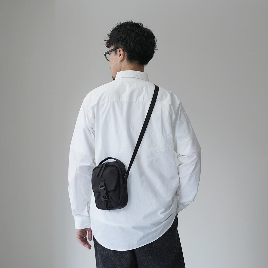 AER / Street Sling Bag