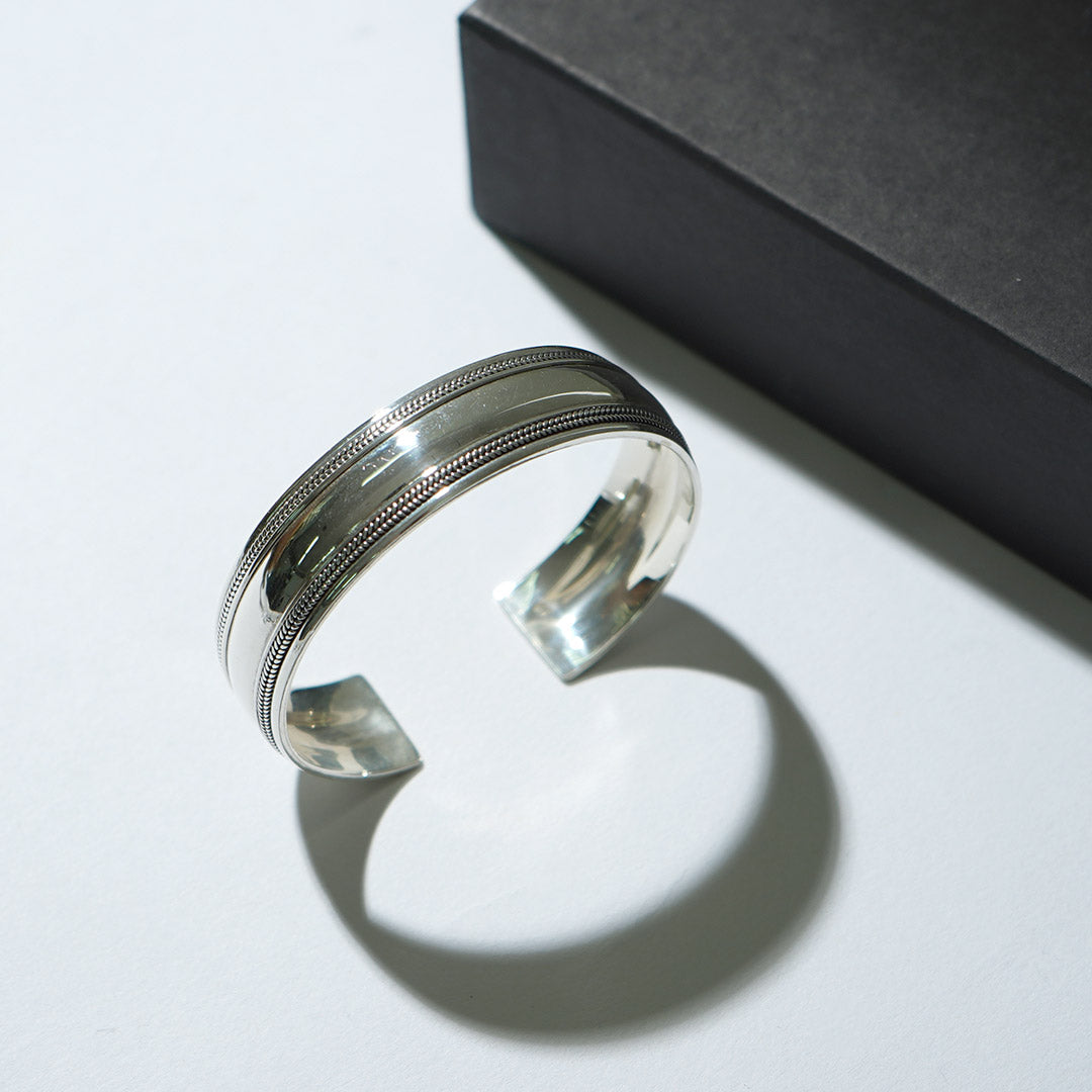 TMW / Sterling Silver Narrow Bangle