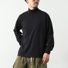 black / M