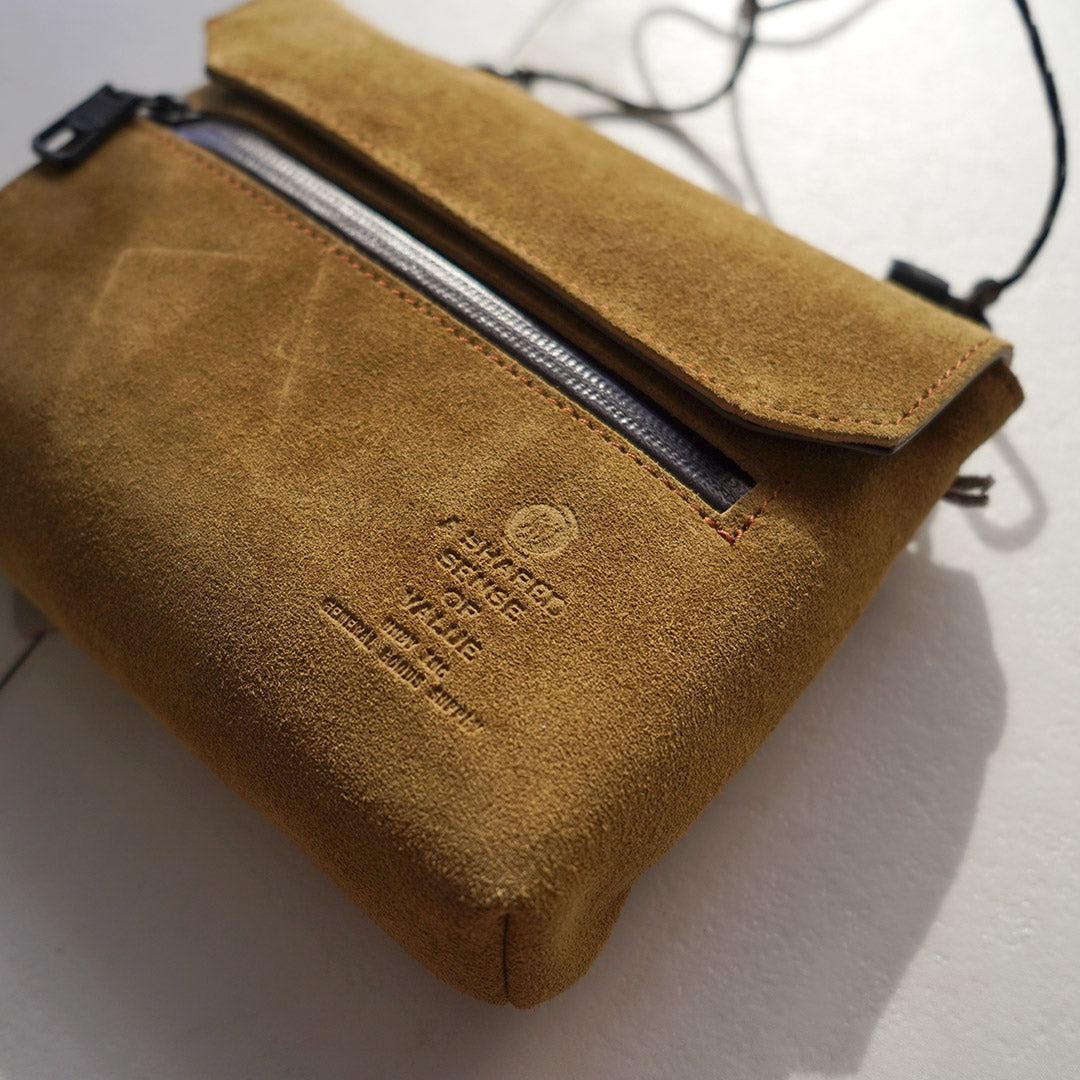 AS2OV / Cartera Sacoche Ante Repelente al Agua