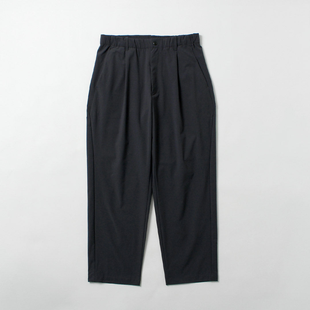 GOLDWIN / One-Tuck Tapered Light Pants