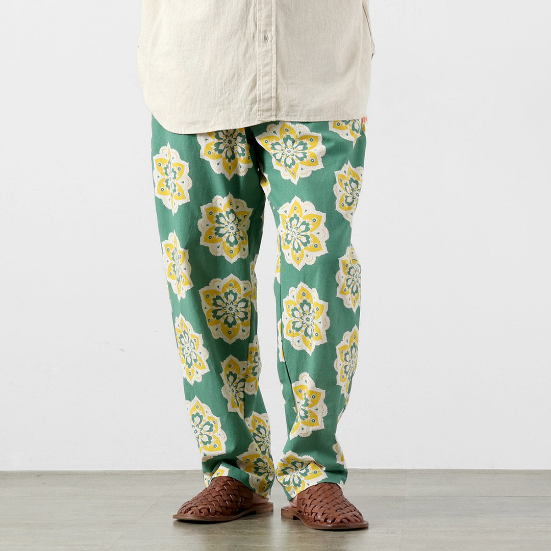HAVE A GRATEFUL DAY / Round Design Print Ample Easy Pants