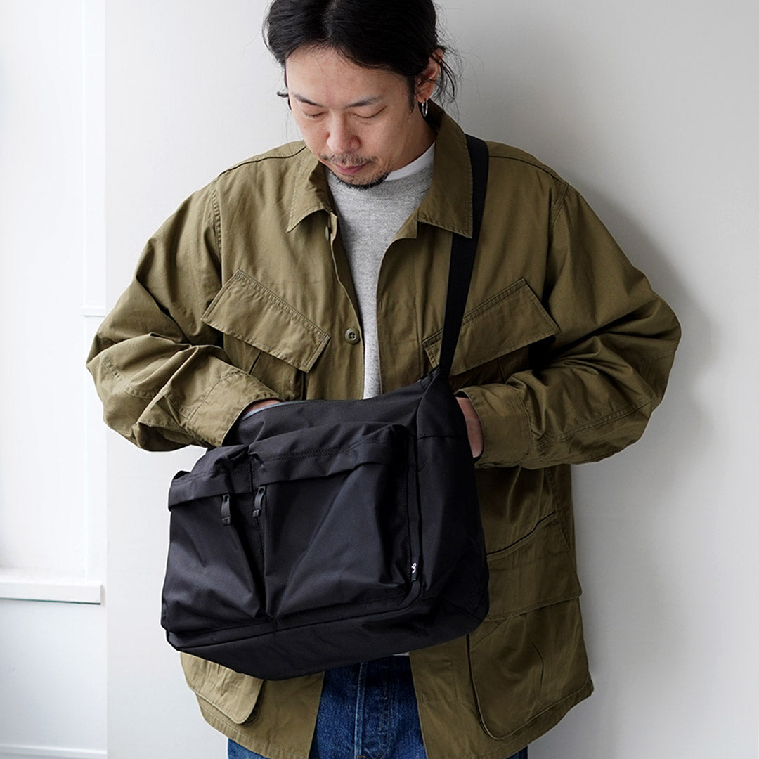 LC BY LOWERCASE / Shoulder Bag L