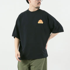 black / M