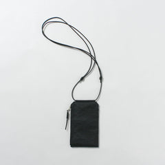 black / F