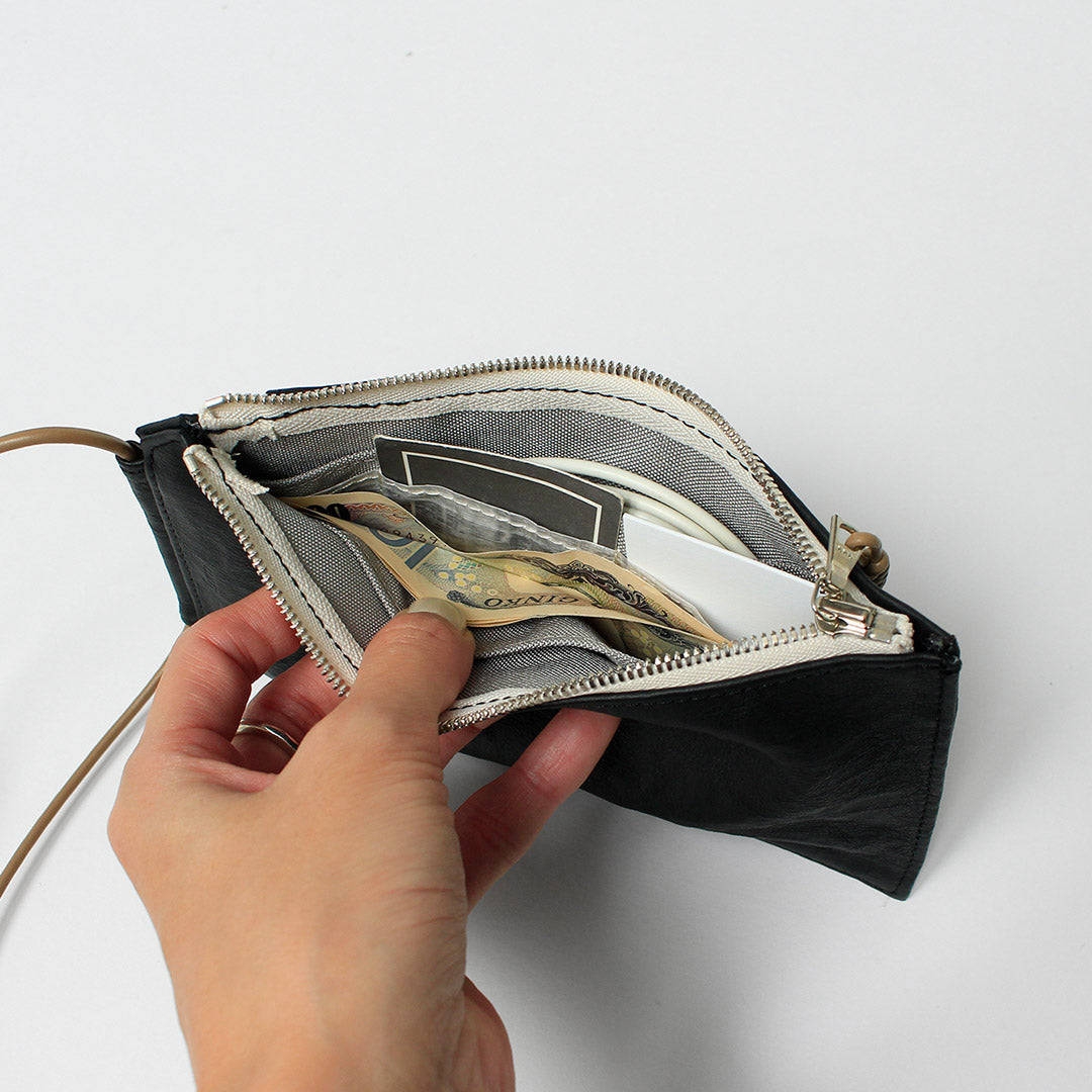 SENTI / Dyneema Leather Travel Shoulder Bag