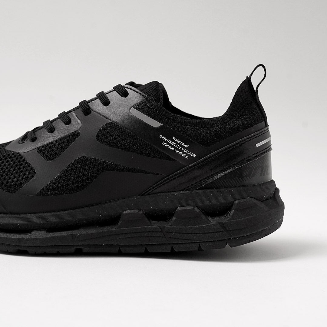 MOISTHROUGH 360 / VENTIRIS KT Breathable Waterproof Knit Sneakers