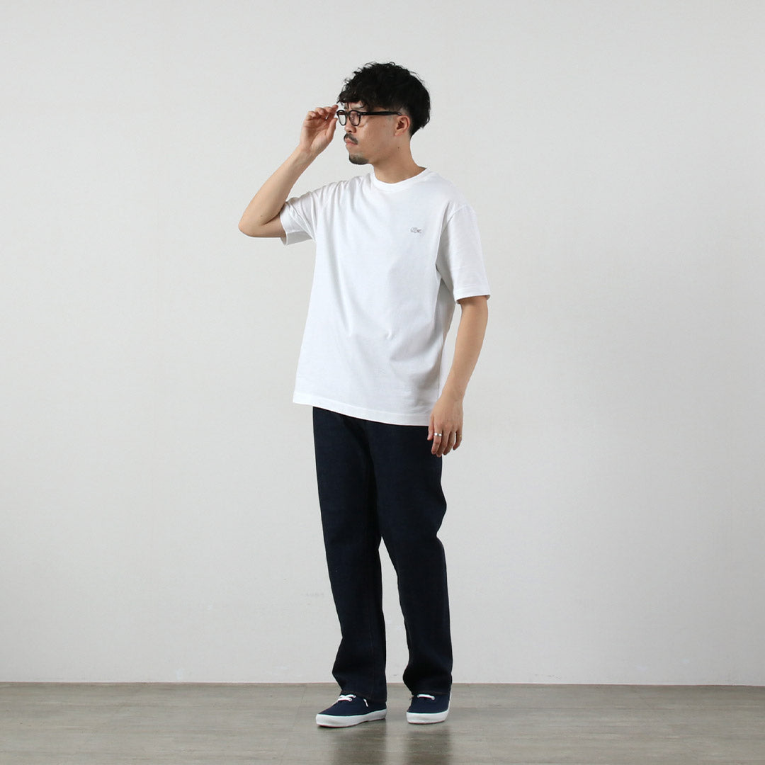 LACOSTE / Camiseta con cuello redondo y silueta de cocodrilo