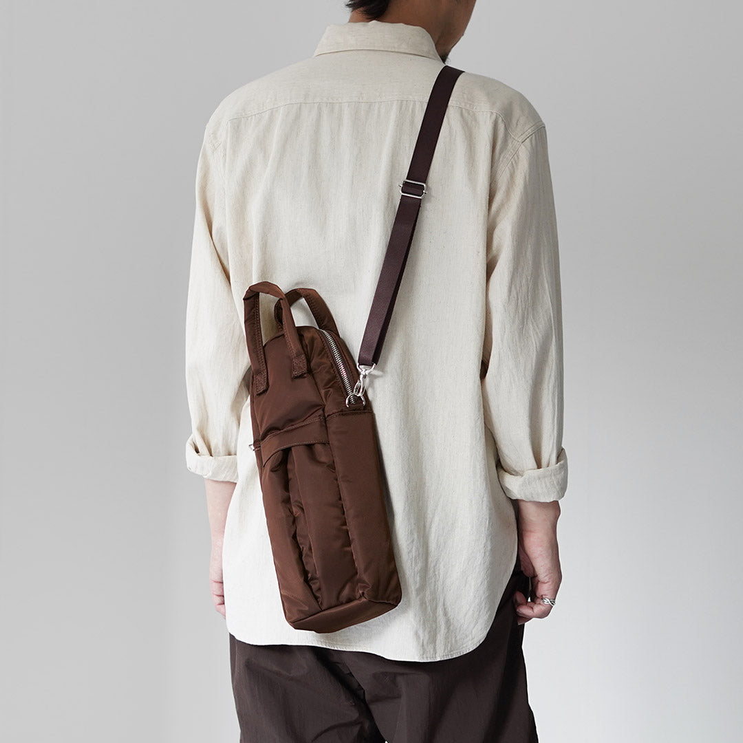 NEWBOOK / Bolso de hombro rectangular Hangout