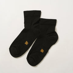 black / M