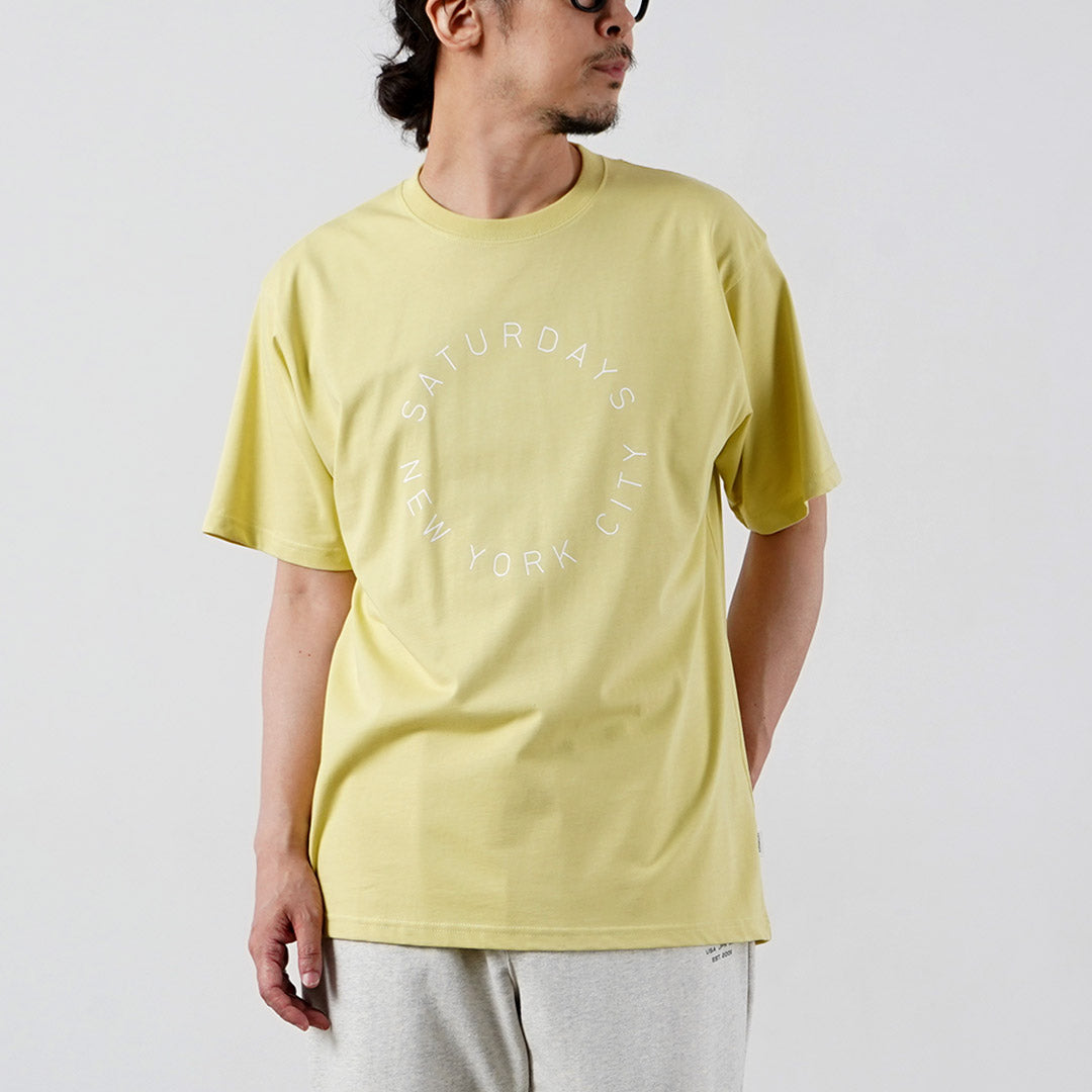 SATURDAYS NYC / Camiseta con logotipo de sábados circulares