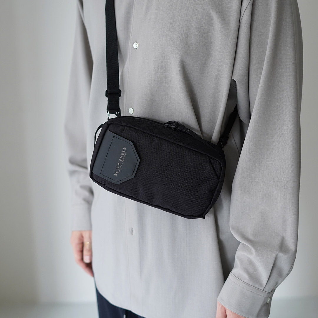BLACK EMBER / Tech-Kit Sling Bag