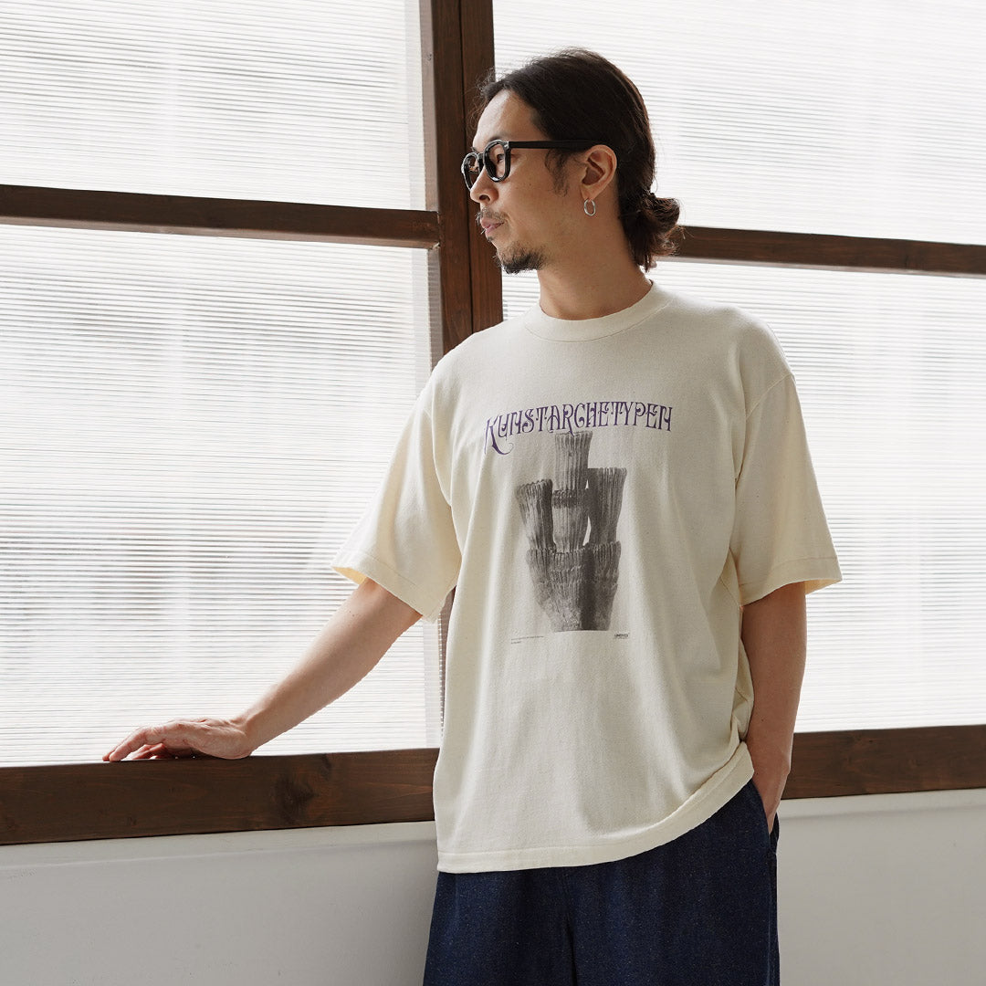 UNDYED / Karl Blossfeldt Print T-shirt