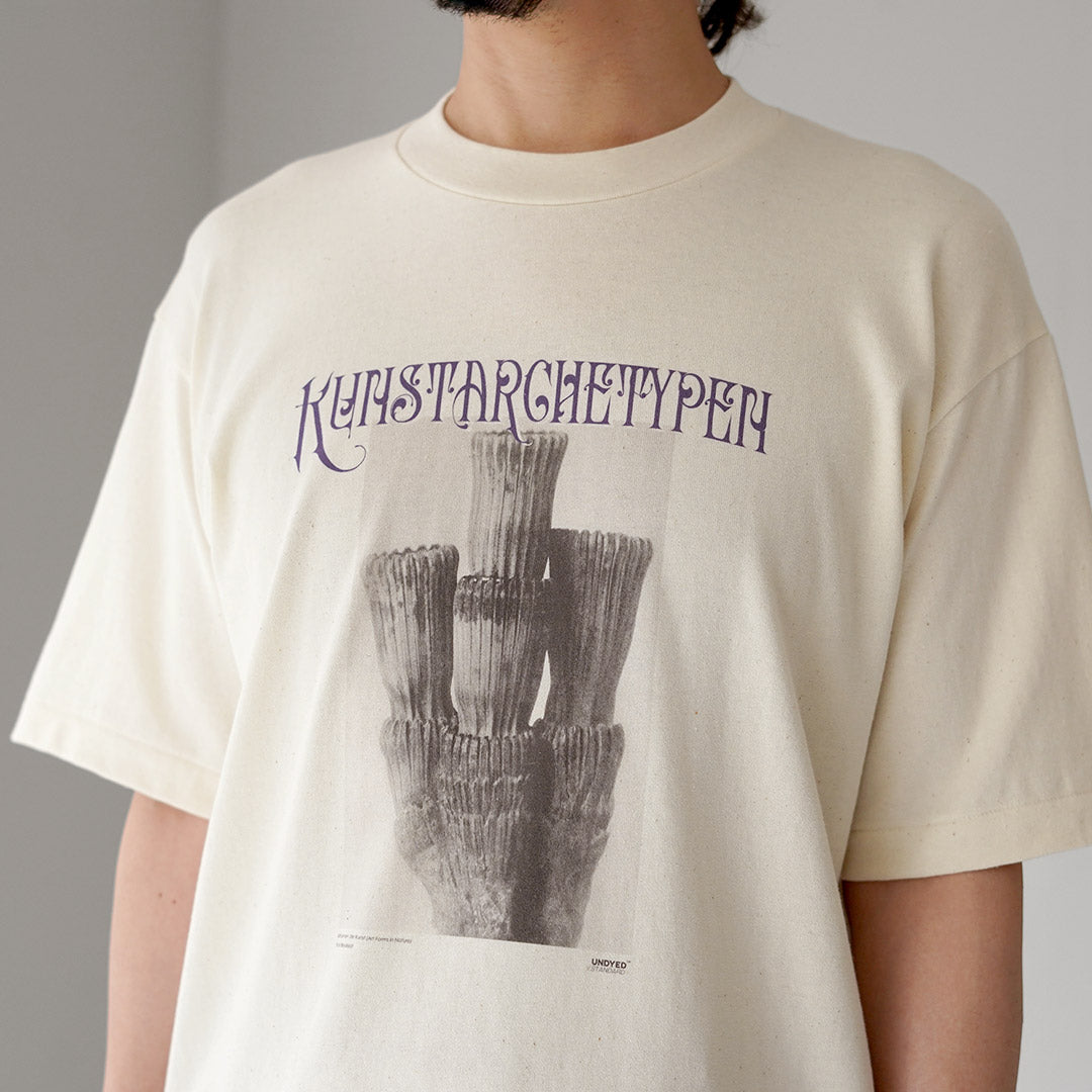 UNDYED / Karl Blossfeldt Print T-shirt