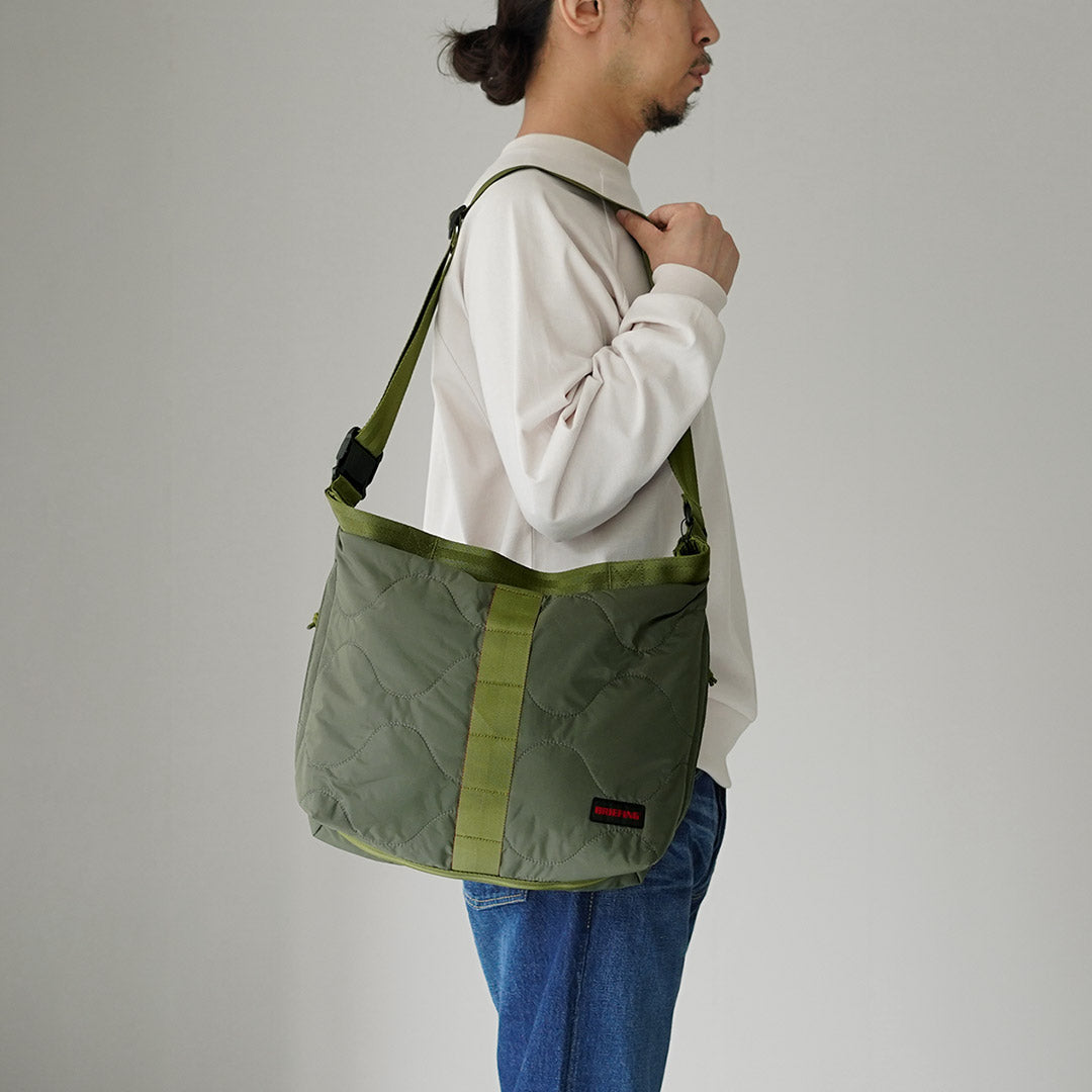 BRIEFING / Jersey acolchado M Bolso de hombro A4