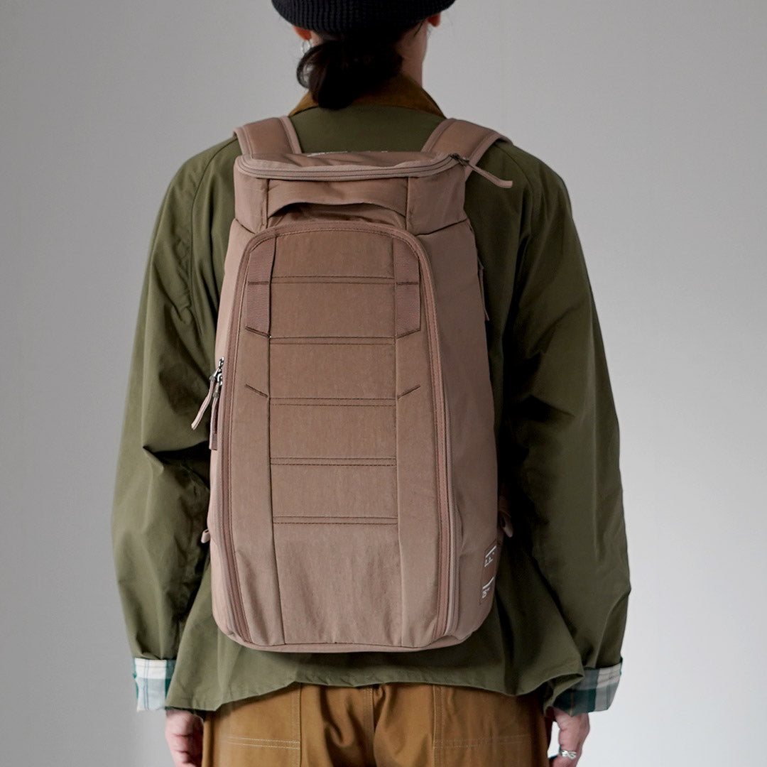 D_B_ / Mochila Hugger 25L
