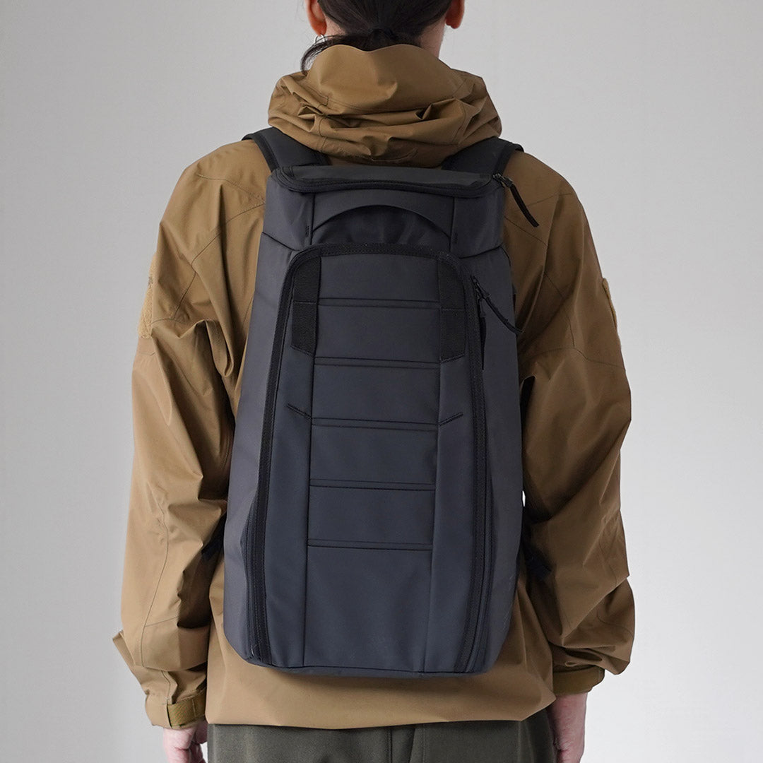 D_B_ / Mochila Hugger 25L