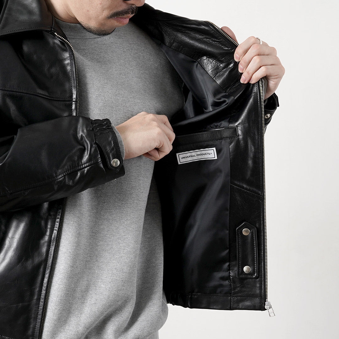 PRODUITS UNIVERSELS. / Veste en cuir