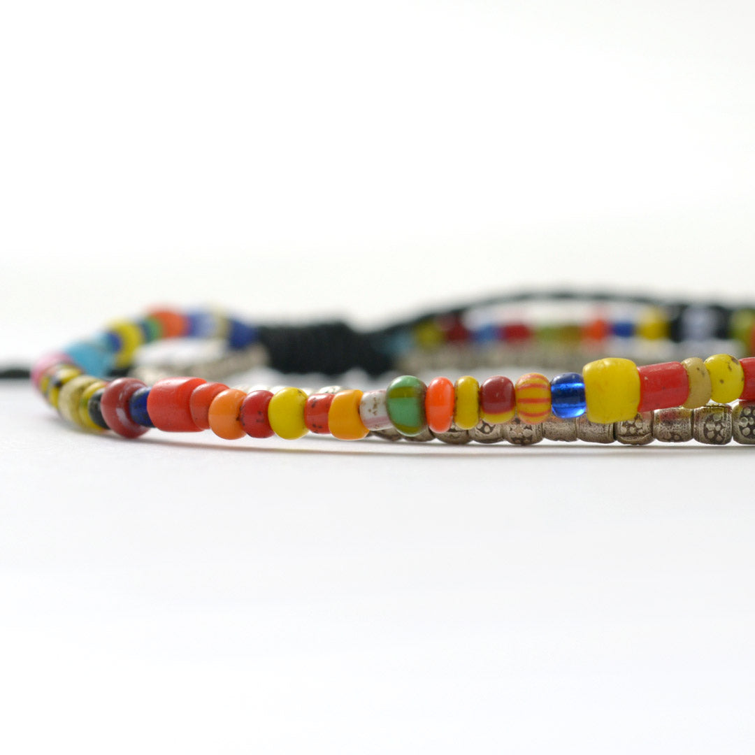 PHADUA / Bracelet de cheville en perles africaines avec cordon ciré à 2 brins